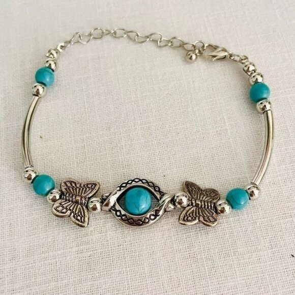 Butterfly Bracelet Turquoise Stone Beads and Silver Alloy Women Sz 6.5 to 9 in - Picture 2 of 9